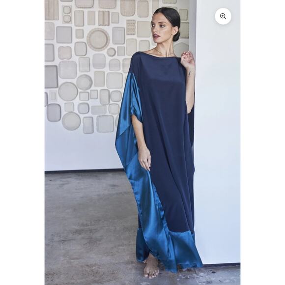 Ocean + Main - Navy and Teal Boatneck Silk Caftan - 1X - Picture 1 of 16